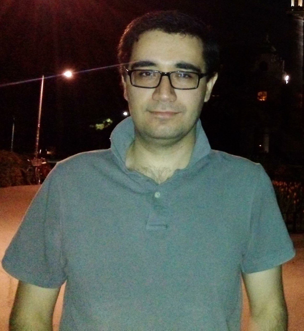 Arash Ghaani Farashahi